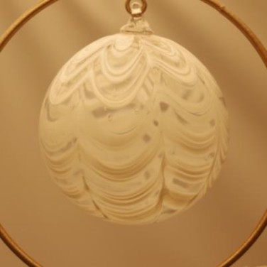 Boule de Noël vague blanche
