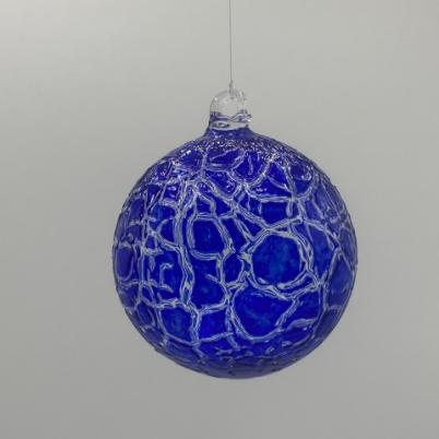 Boule de Noël bleu givré