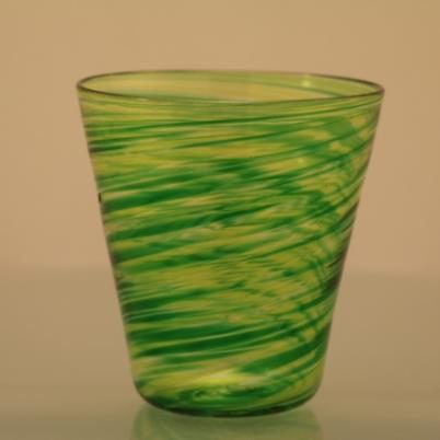 Verre Madras conique vert